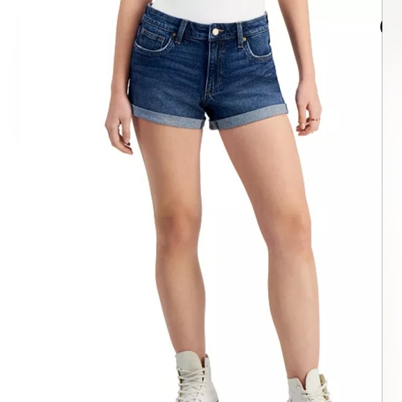 NWT! Celebrity Pink Women's Shorts - Picture 3 of 11